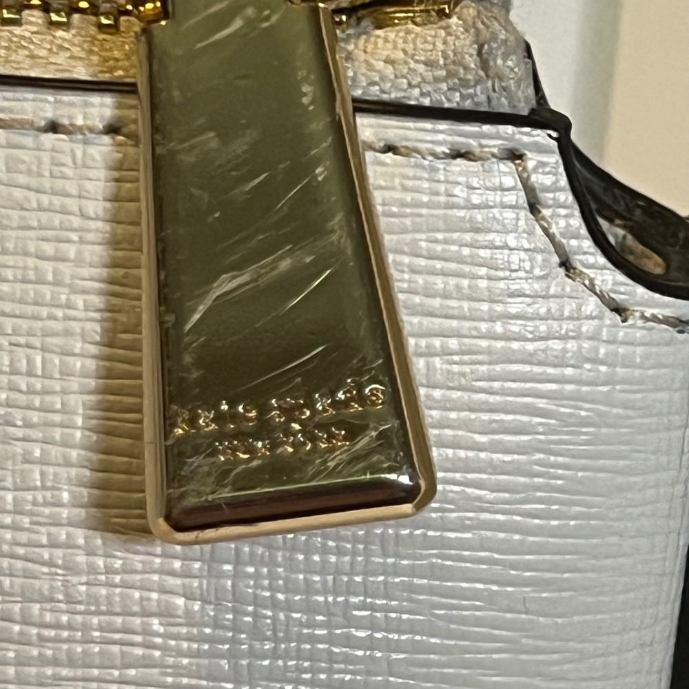 Kate Spade Bleecker Tote Bag Womens Large Parchment White Leather Zip Top - Picture 4 of 16